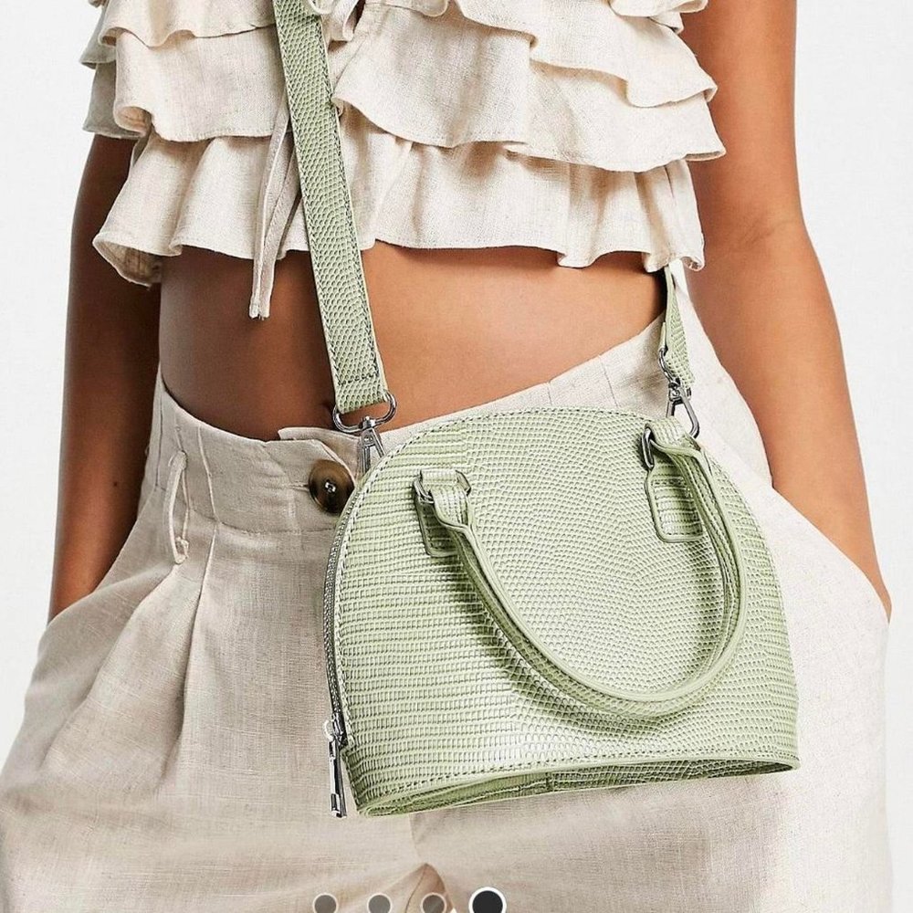 Save green bag , worn once
